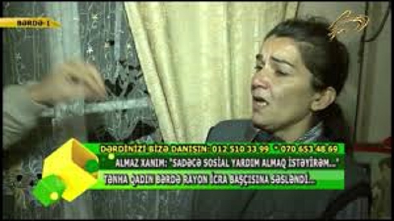 Azərbaycanda tənha anadan ürəkdağlayan müraciət: Bu daxmada uşağımla acından ağlayırıq (VİDEO)