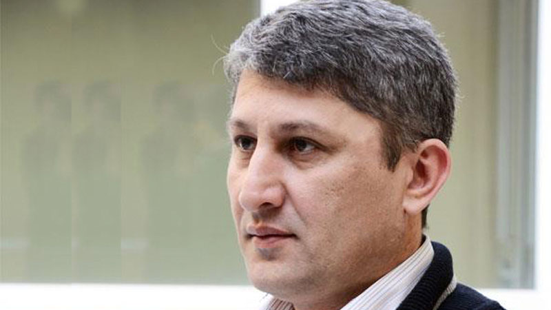 Baş redaktor  deputat olmaq istəyir: Namizədliyini  irəli  sürdü