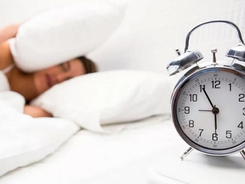 Cəmi 2 saat az yatmaq sizi qəzəbli və bədbin edir – ARAŞDIRMA