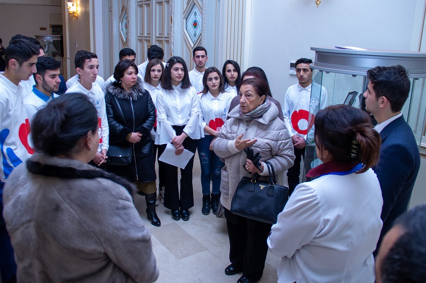 Birinci dərəcəli dövlət müşaviri görüş keçirdi