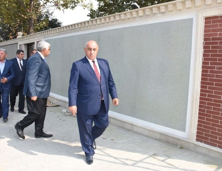 Rüşvətə görə həbs olunan icra başçısının mülkləri - SİYAHI