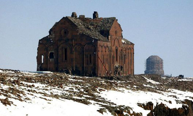 ŞOK QƏRAR: Türkiyə Ermənistanla sərhəd rejimini dəyişdirdi