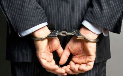 Azərbaycanda rəis iş yerində həbs edildi - ŞOK DETALLAR