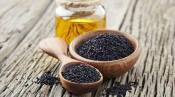 Mikrobları öldürən, şəkərdən, xərçəngdən qoruyan, iltihabı sağaldan ədviyyat