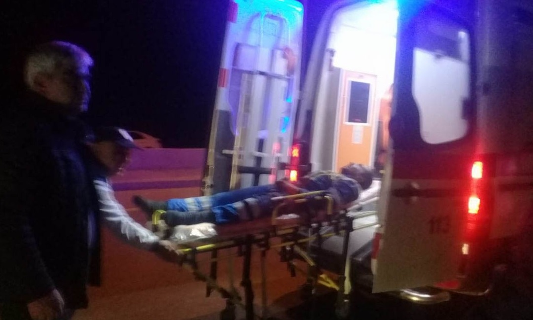 Azərbaycanda dəhşət: Sürücünün başı maşının altında qaldı, beyni dağıldı (18+VİDEO)