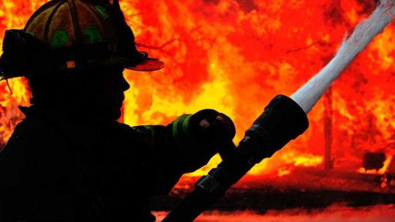 Dəhşətli yanğın - Bir ailənin dörd üzvü öldü