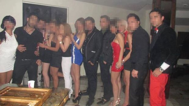 İranda əyləncə məclisində iştirak edən 60 nəfər saxlanıldı