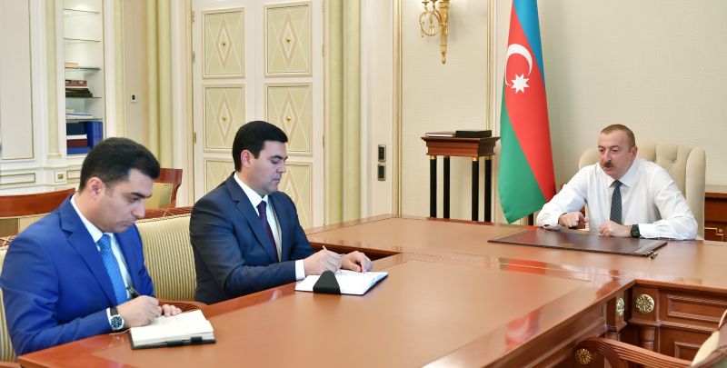 “Mən 2 min manatla bir ay dolanmalıyam...” — İcra başçısından özünə SUAL