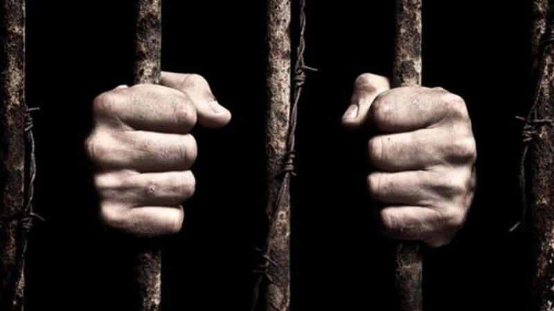 Bakıda azyaşlıya əxlaqsızlıq edəni hansı cəza gözləyir? – Maddə