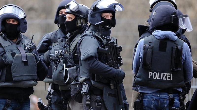 Almaniyadan azərbaycanlılara BÖYÜK ŞOK: çox sayda saxlanılan var