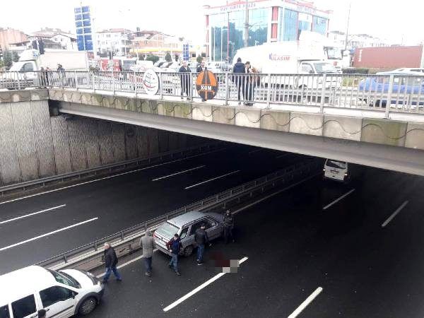 Ailəsi ilə gedərkən qəflətən özünü körpüdən atdı - FOTO