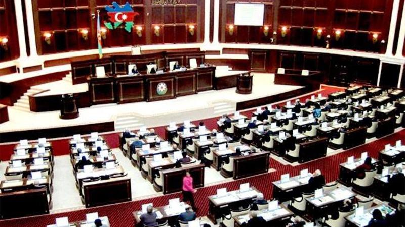 Bu 30 deputat Parlament seçkilərində iştirak etməyəcək - TAM SİYAHI