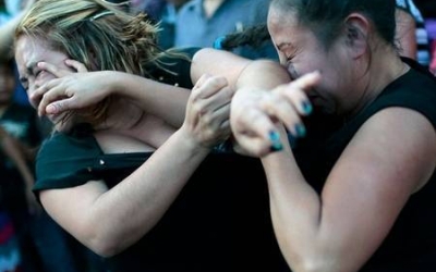 Bakıda avtobusda qadınlar arasında əlbəyaxa dava :\\\"Az,kimi itələyirsən?\\\"+VİDEO