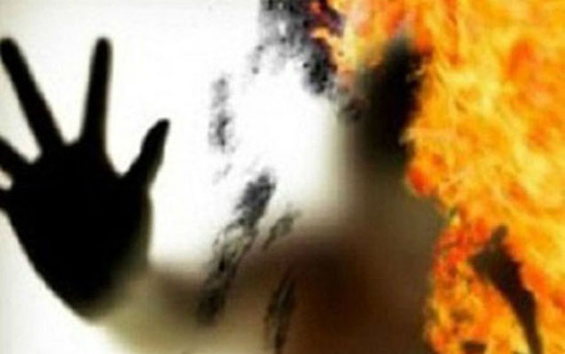 Azərbaycanda dəhşət: Oğlan hamamda yana-yana çölə çıxdı, özünü gölməçəyə atdı