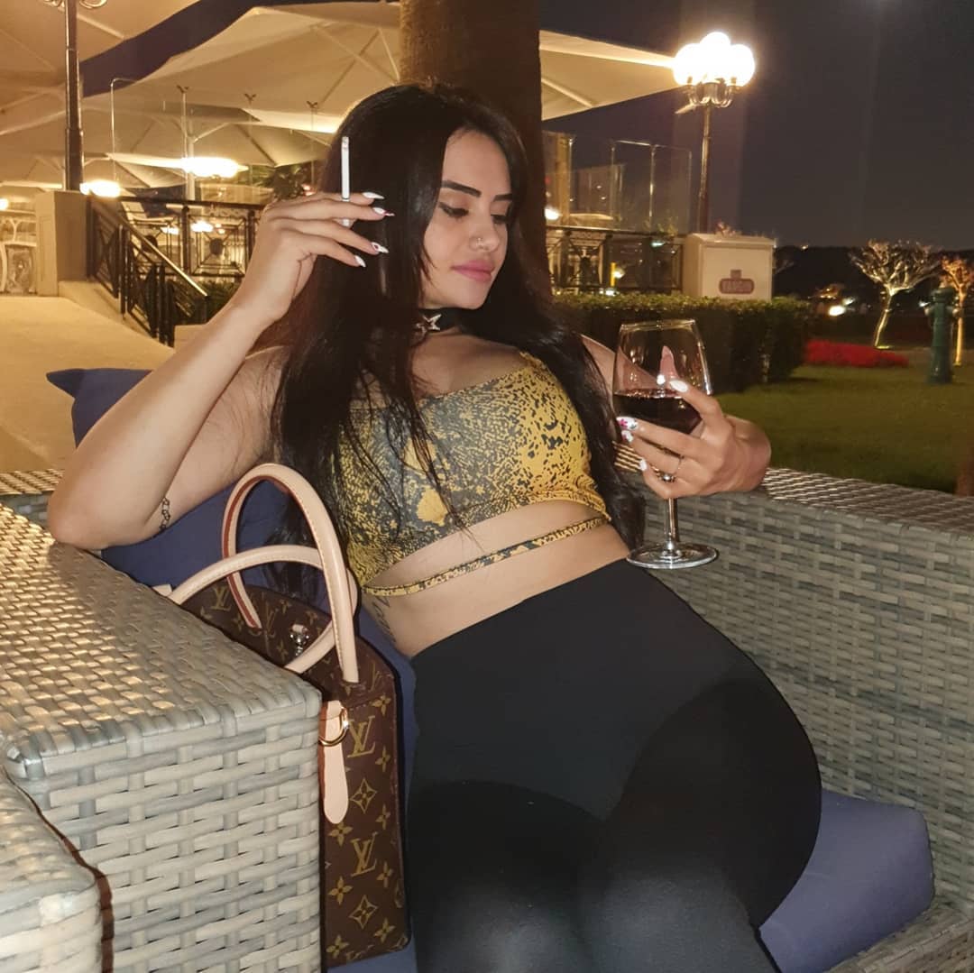 Naz Milanın 18+  paylaşım : Kişilər intim əlaqə zamanı... (18+ VİDEO)