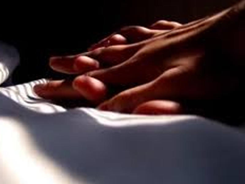 Qadın \\\"nadzor\\\"dan biabırçı əməl - Məhkumla rahat cinsi əlaqədə olsun deyə elə şey etdi ki... - VİDEO - FOTO