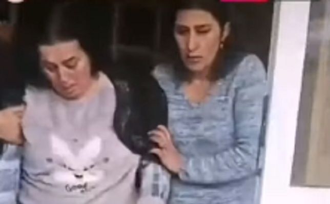 Elza Seyidcahanın seçki günü döyülmə görüntüləri - VİDEO