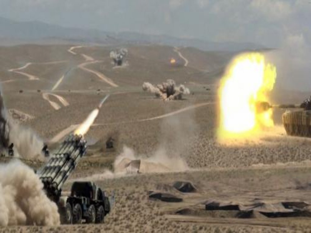 Əsgərləri daşıyan maşın belə vuruldu:Xeyli sayda ölən var