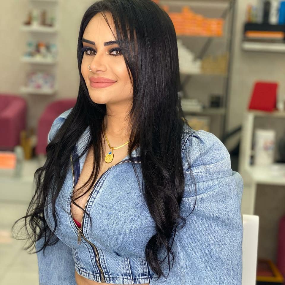 Naz Milanın gecə klubunda erotik videosu yayılıb (18+)