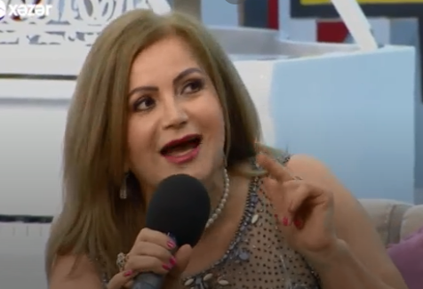 Verilişinə çağırmadığı müğənni Zauru efirdə PƏRT ETDİ - İndi mən sizə bir... - FOTO