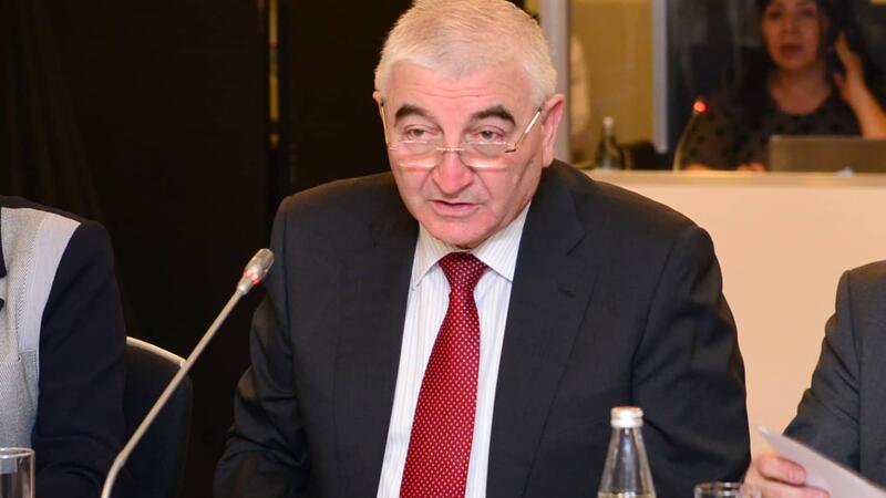 Məzahir Pənahov DSK və MnSK sədrlərinə xəbərdarlıq etdi