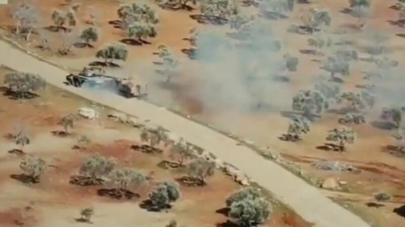 Bəşər Əsədin tankına belə hücum edildi - Şok kadrlar