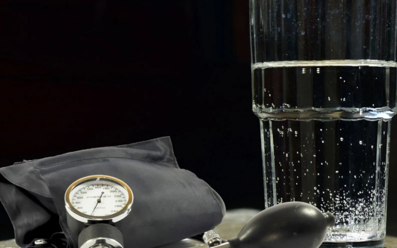 Adi su qan təzyiqinə necə təsir edir? – Şoka düşəcəksiz
