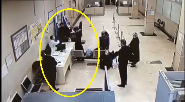 Gömrük Komitəsi şok kadrları yaydı: Virusa yoluxan şəxs kameraya düşüb