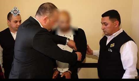 Azərbaycanlı məmur rüşvətə görə saxlanıldı - Əməliyyatın videosu