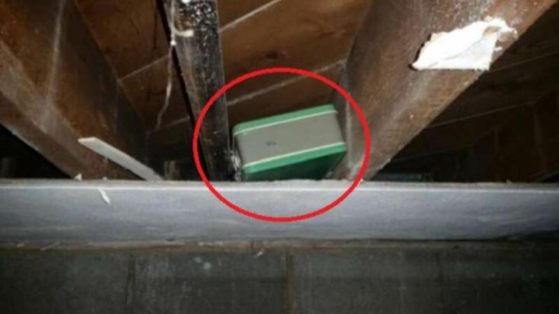 Aldığı evin çardağından çanta tapdı - İçinə baxanda GÖRDÜKLƏRİNƏ İNANMADI (FOTO/VİDEO)