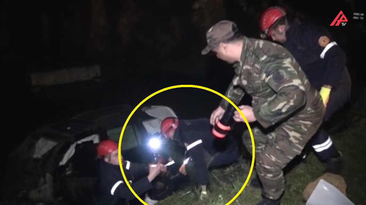 Dəhşətli qəzanın videosu:Sürücünün meyiti belə çıxarıldı