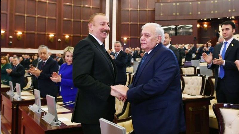 Prezident Oktay Əsədovla belə sağollaşdı (FOTOLAR)