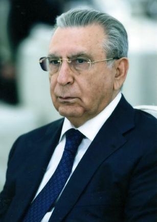 Ramiz Mehdiyev koronavirusla bağlı sərəncam imzaladı - SİYAHI