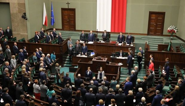 15 nazir karantinə yerləşdirildi - Koronavirusa görə