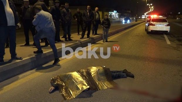 Bakının mərkəzində dəhşət: Yolun ortasında öldü (18+VİDEO)