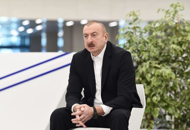 Dövlət başçısı: “Yaşı 65-dən yuxarı insanlar evdə oturmalıdırlar. Vəssalam, birmənalı şəkildə!”