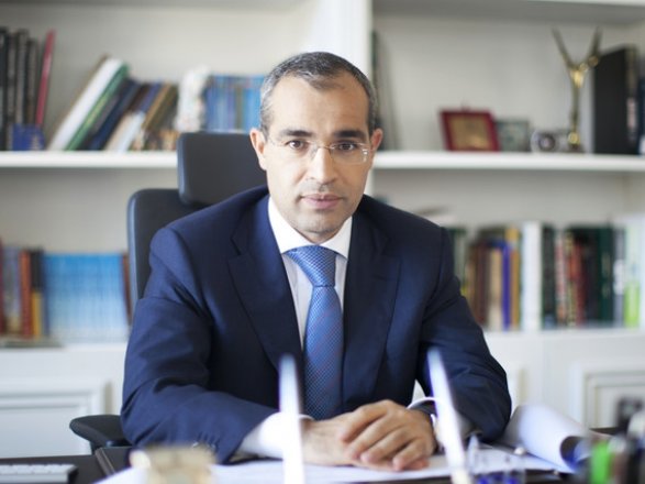 9 программ Микаила Джаббарова стоимостью 2,5 миллиарда манатов