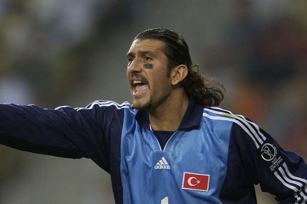 Koronavirusa yoluxan Rüştü Rəcbərin vəziyyəti ağırdır
