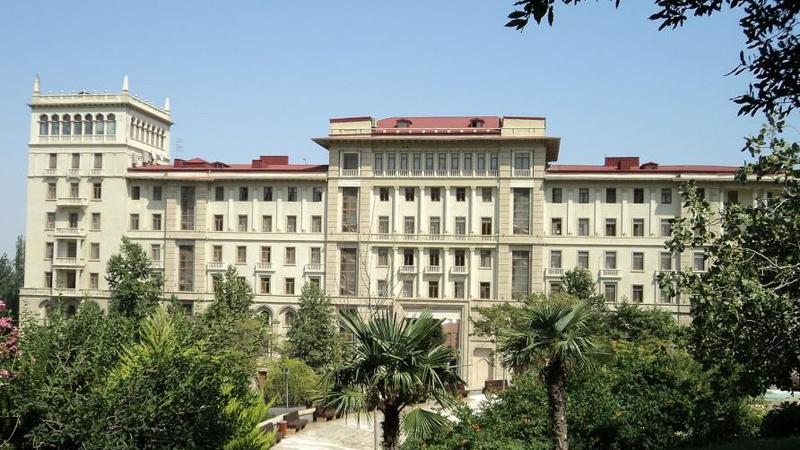 Baş Nazir SƏRƏNCAM imzaladı - Tibb İşçilərinə ŞAD XƏBƏR