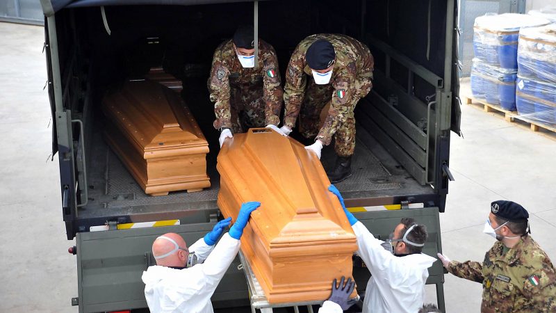 İtaliyada xəstələr gecə yatıb ayılmırlar – Rus həkimləri şoka salan MƏQAMLAR