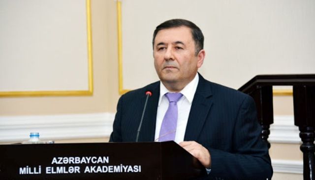 \\\"Səhiyyə naziri deyir ki, koronavirusdan qorunmaq üçün ər-arvad bir otaqda yatmamalıdır\\\" - Azərbaycanlı alim