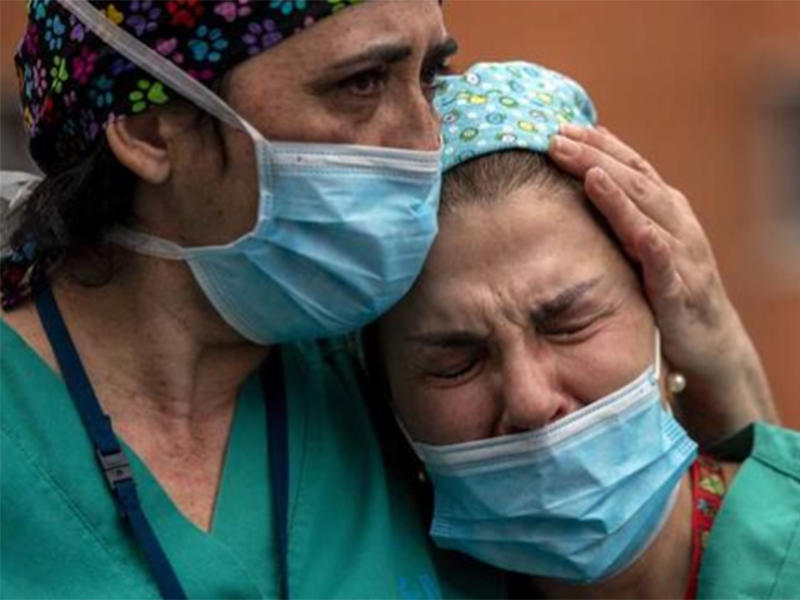 Dünyada son sutka koronavirusa yoluxanların sayı 90 minə yaxın artıb