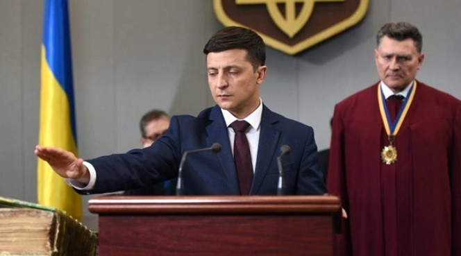 Zelenski Azərbaycandan pul istəyir