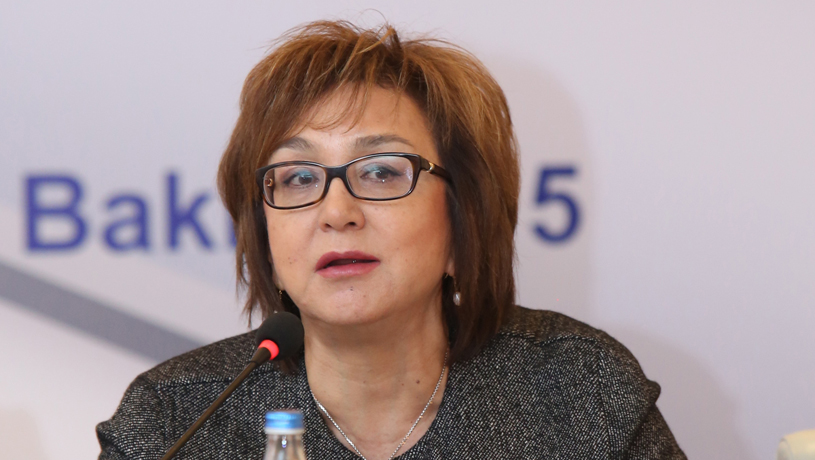 Məleykə Abbaszadəyə etiraz: İmtahana koronavirusdan sual salınmamalıdır