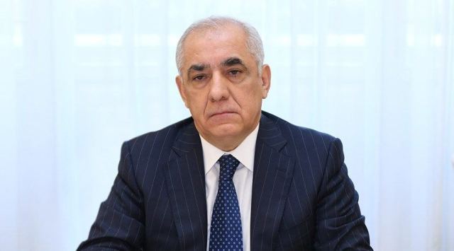 Baş nazirdən çətin şəraitdə yaşayan ailələrlə bağlı QƏRAR