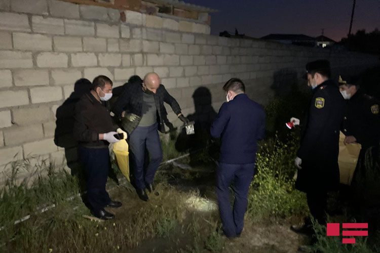 Bakıda dəhşət: Adamı yandırıb  küçəyə  atdılar (18+FOTOLAR)