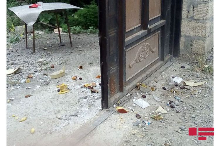 Azərbaycanda dəhşət: Maşın sürməyi öyrənən qadın tormuzun yerin səhv basdı: 14 yaralı var