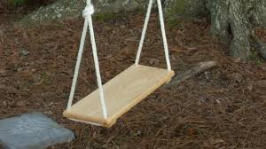 Yellənçəkdə boğazına kəndir dolanan 14 yaşlı oğlan öldü