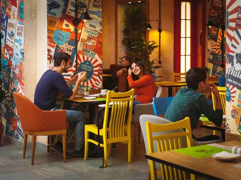 Restoran və kafelər iki həftəlik bağlanacaq