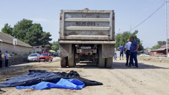 Dəhşətli qəza: Ölən və yaralılar var